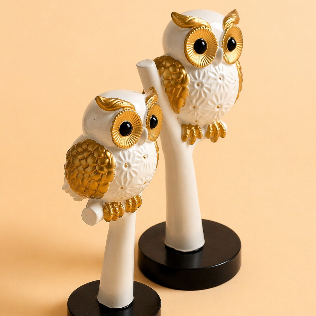 Owl showpiece