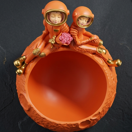 Cute Astronaut Couple Flower Pot