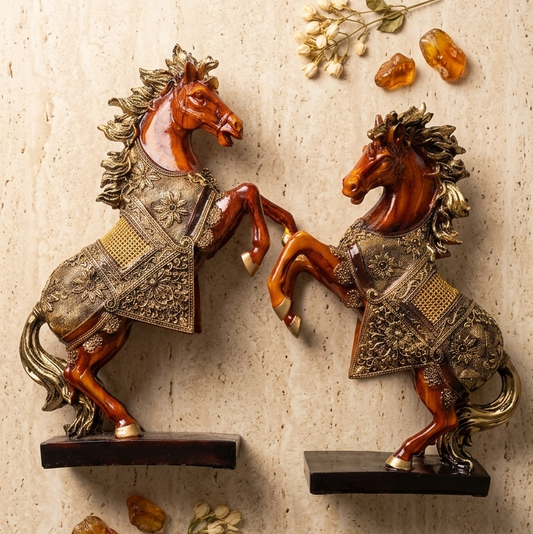 Rearing Horse Showpiece Set