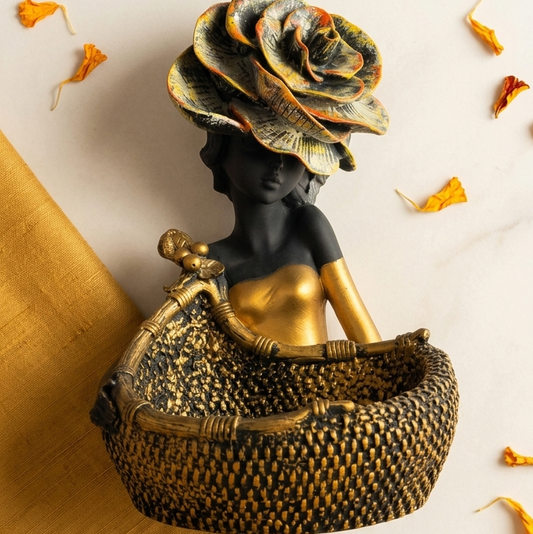 Lady Basket