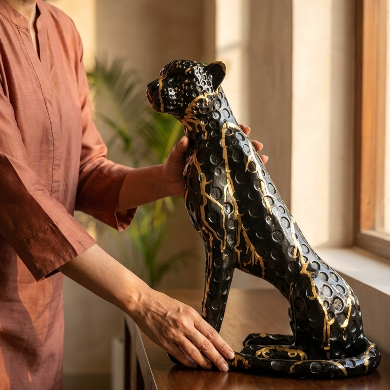 Royal Black Panther Showpiece