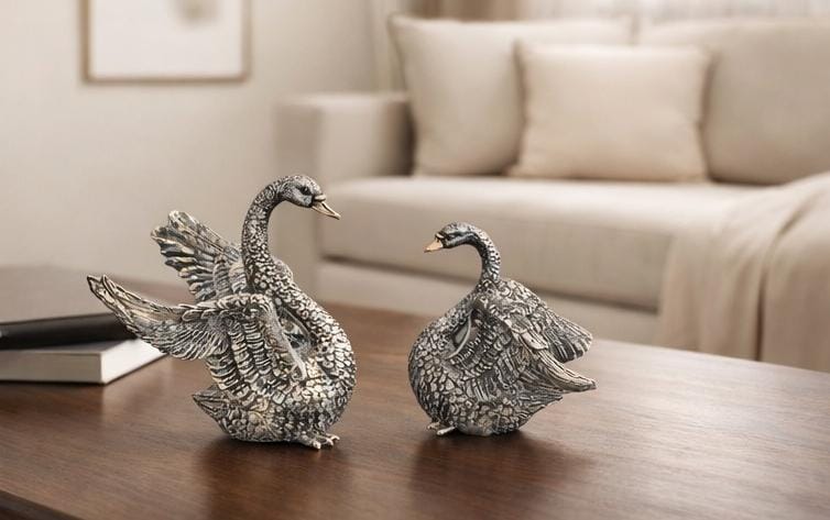 Luxury Swan Couple Statue for Living Room, Bedroom & Office Décor