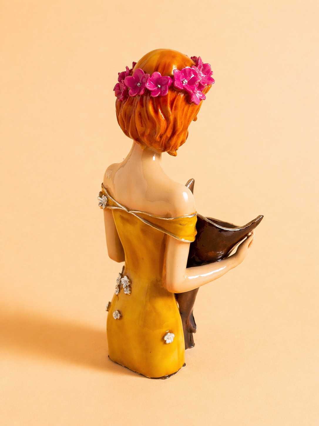 handcrafted lady flower vase 6