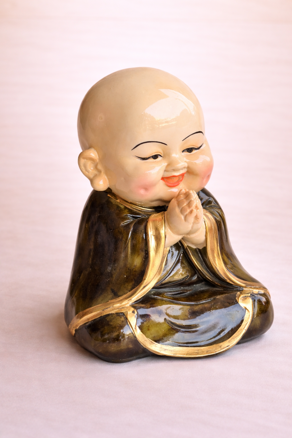 handcrafted monk showpiece set