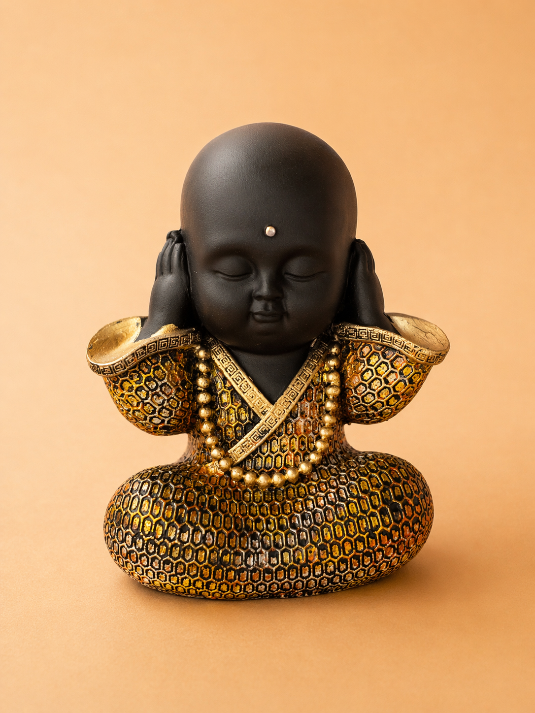 three wise monk showpiece set