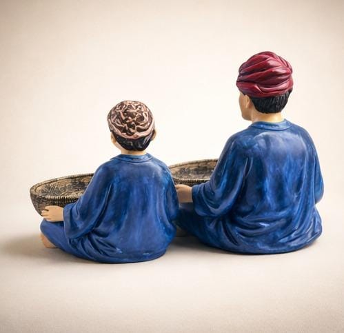 Traditional Indian Couple Figurine with Basket Tray – Handcrafted Ethnic Home Décor Showpiece