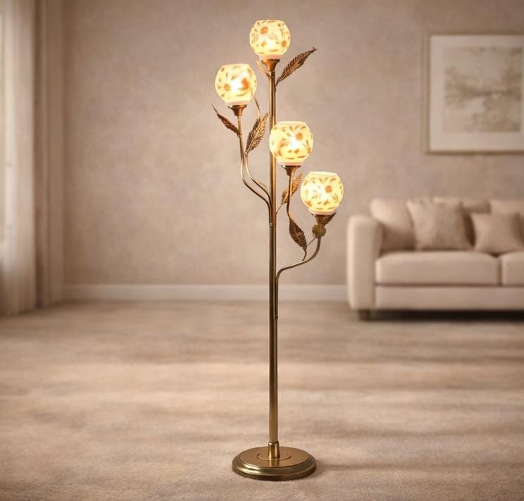 Floral Glass Globe Floor Lamp with Leaf Design – Decorative Standing Light for Living Room & Bedroom