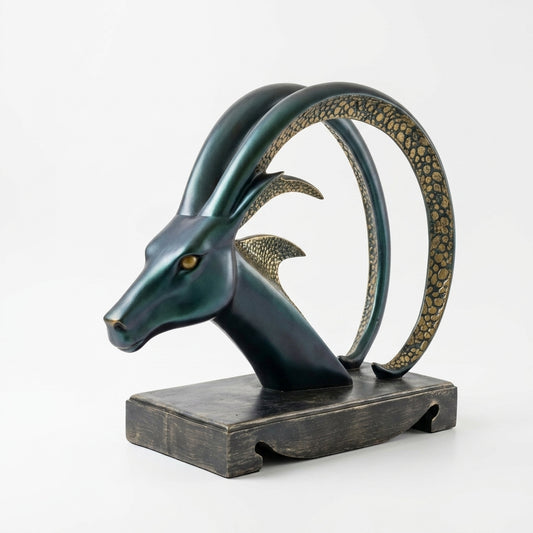 Handcrafted Deer Head Sculpture Showpiece – Premium Modern Resin Decor
